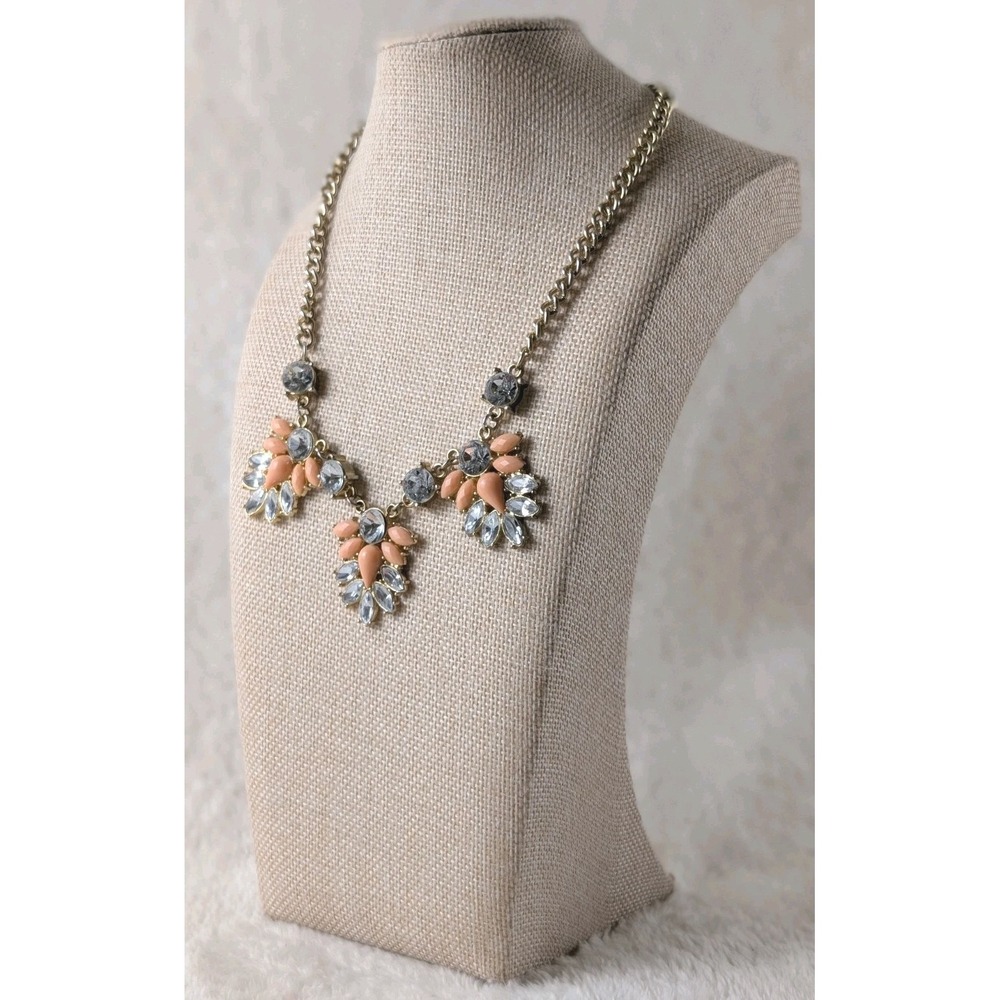 Peach Crystal Statement Necklace Gold Tone Rhinestone Bib‎ Floral Cluster